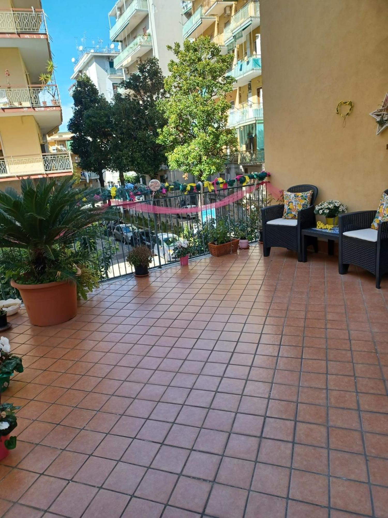 La Terrazza Di Monica & Teresa Bed & Breakfast Портичи Екстериор снимка