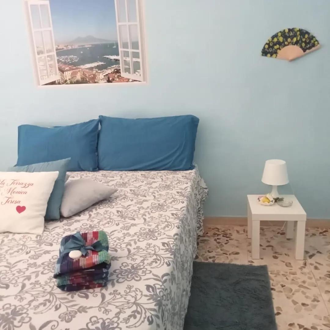 La Terrazza Di Monica & Teresa Bed & Breakfast Портичи Екстериор снимка