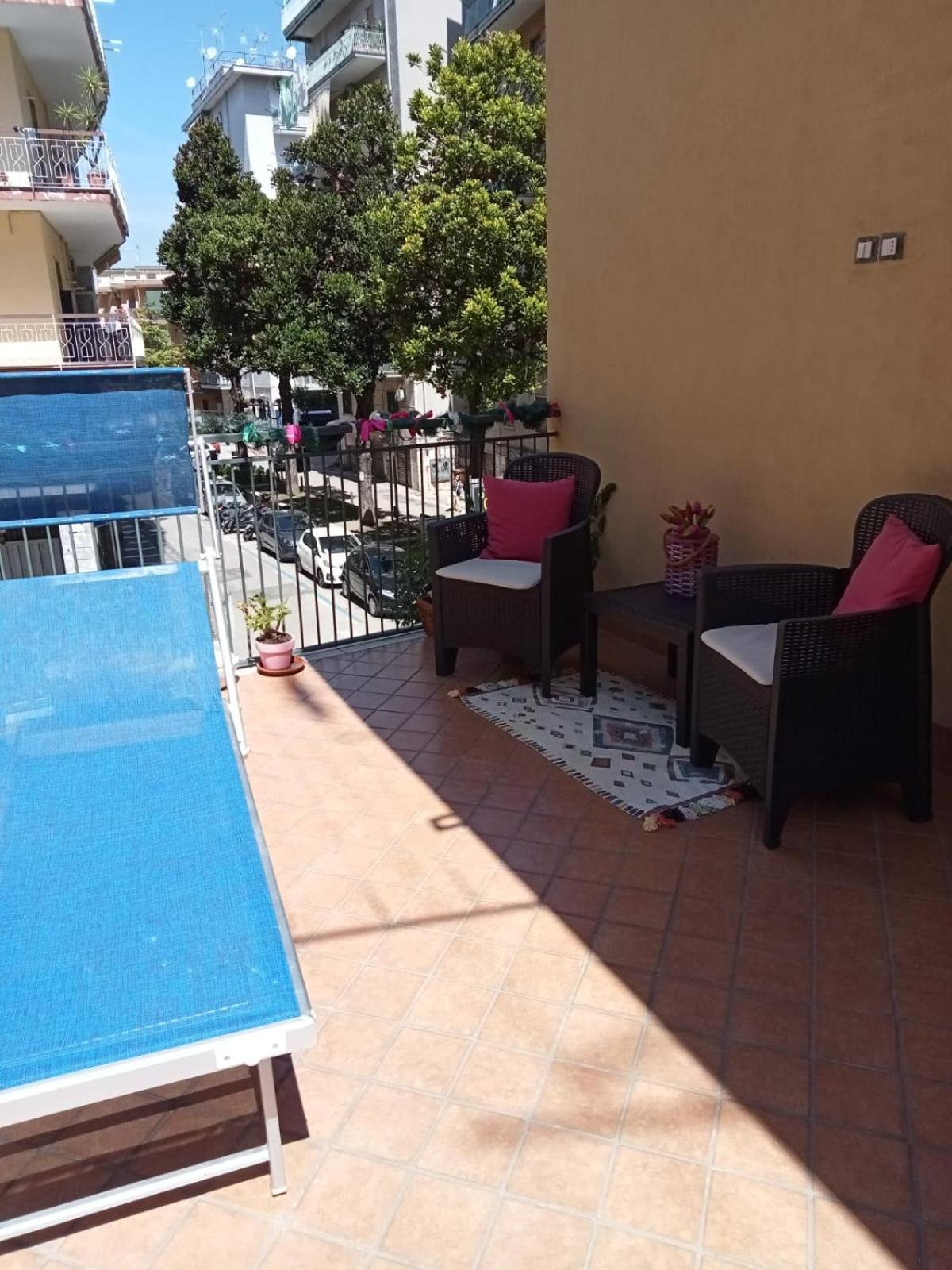 La Terrazza Di Monica & Teresa Bed & Breakfast Портичи Екстериор снимка