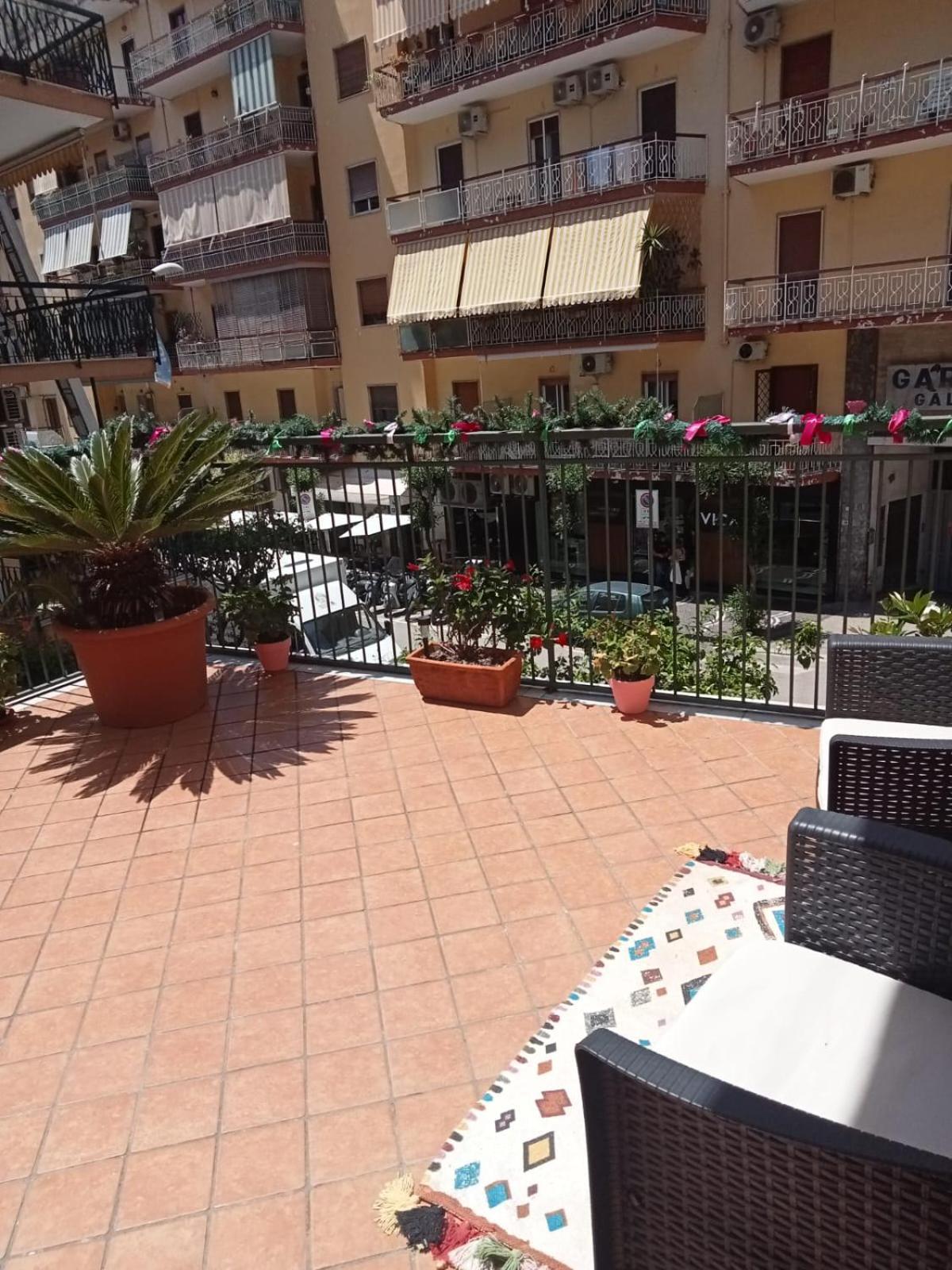La Terrazza Di Monica & Teresa Bed & Breakfast Портичи Екстериор снимка