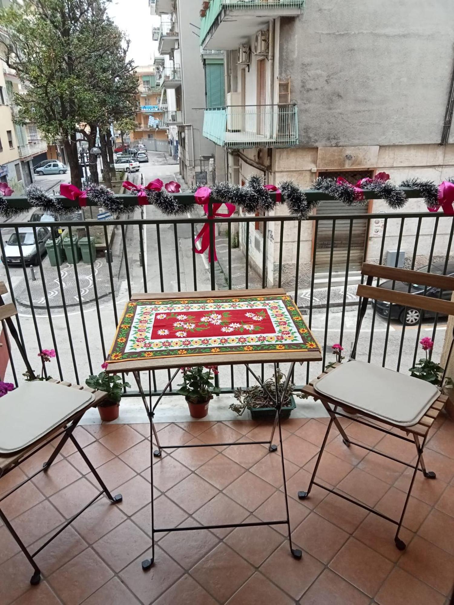 La Terrazza Di Monica & Teresa Bed & Breakfast Портичи Екстериор снимка