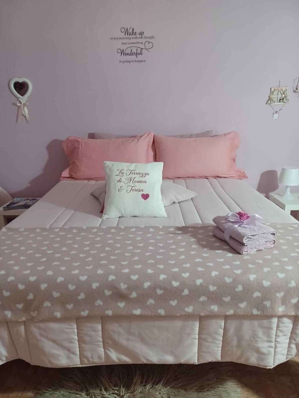 La Terrazza Di Monica & Teresa Bed & Breakfast Портичи Екстериор снимка