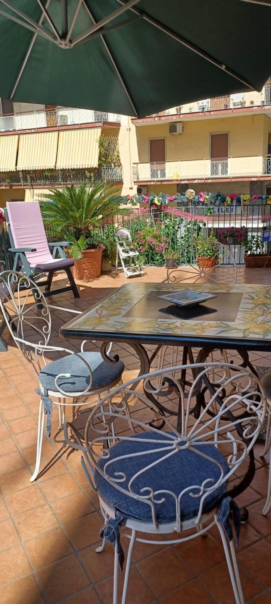 La Terrazza Di Monica & Teresa Bed & Breakfast Портичи Екстериор снимка