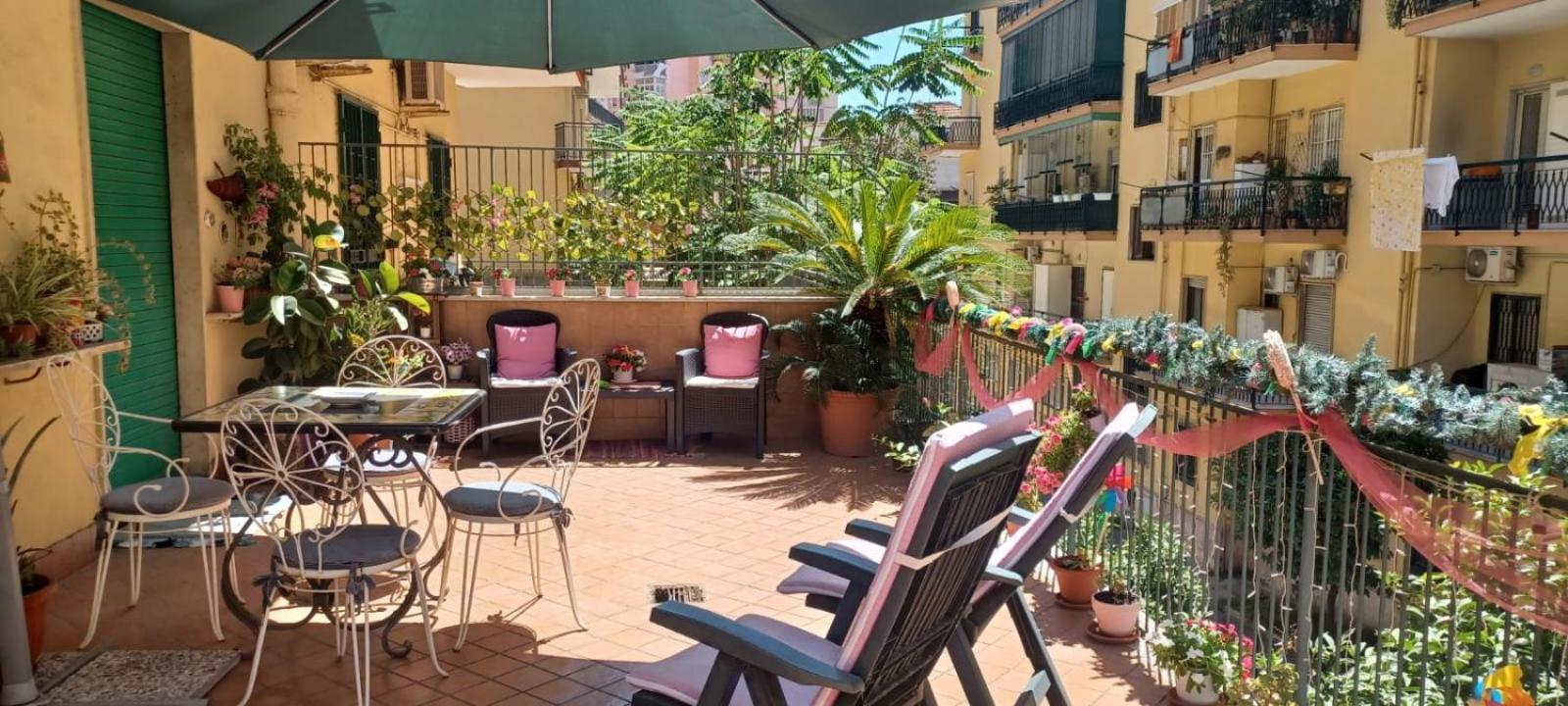 La Terrazza Di Monica & Teresa Bed & Breakfast Портичи Екстериор снимка